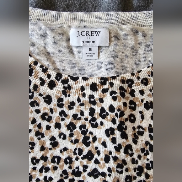 J Crew Factory Women's Teddie Sweater - Picture 2 of 2